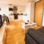 Centre 1-bed Near Q-park Parking - Location * York