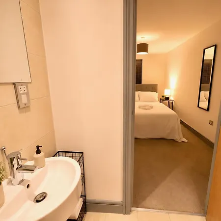Apartamento Centre 1-bed Near Q-park Parking - Location *